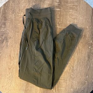 Lululemon Dance Studio Joggers, Size 4